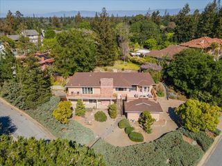 1207 Woodview Terrace, Los Altos, CA 94024
