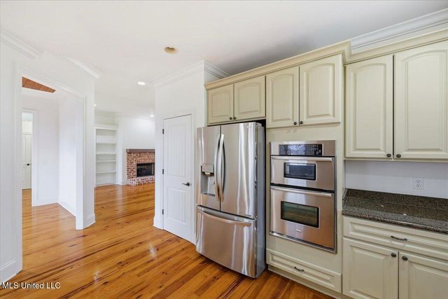 242 Huntington Hollow, Brandon, MS 39047