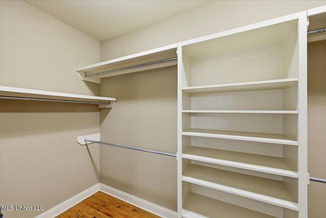 242 Huntington Hollow, Brandon, MS 39047