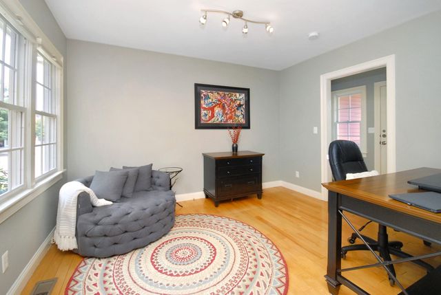 35 Lancaster County Rd 8A, Harvard, MA 01451