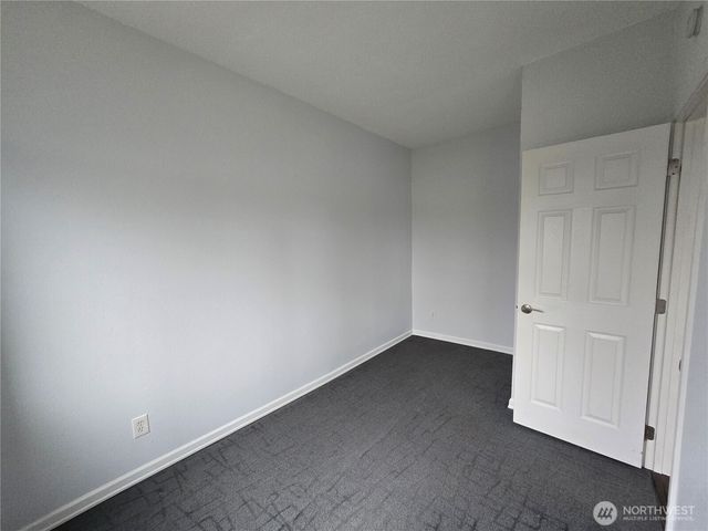 7417 Old redmond Road, Redmond, WA 98052