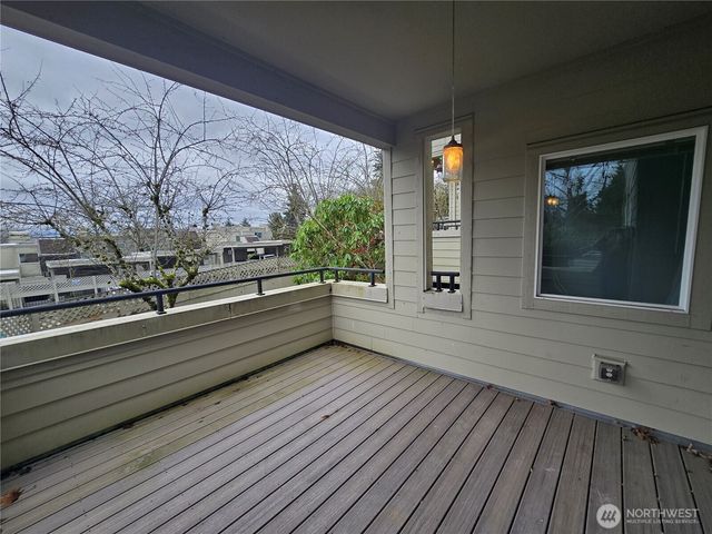 7417 Old redmond Road, Redmond, WA 98052