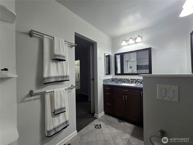 7417 Old redmond Road, Redmond, WA 98052