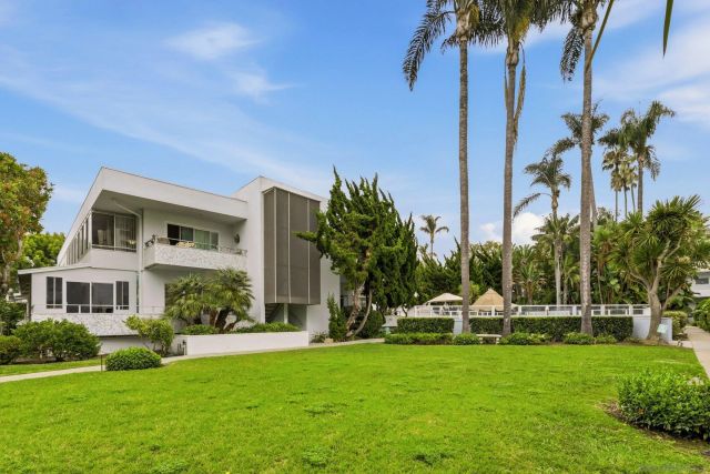 2364 Torrey pines Rd. 38, La Jolla, CA 92037