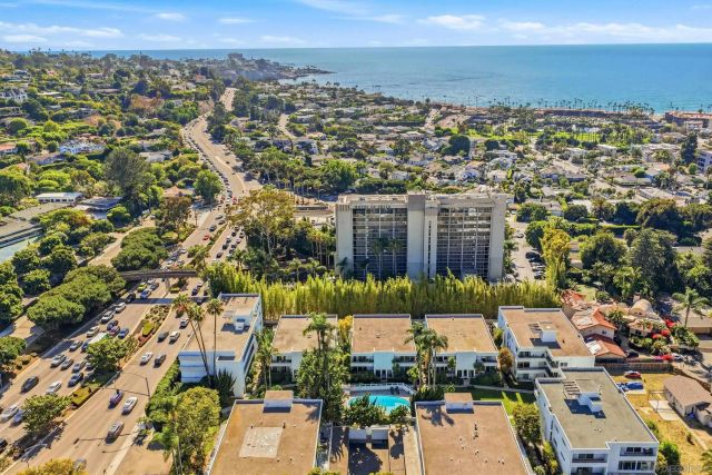 2364 Torrey pines Rd. 38, La Jolla, CA 92037