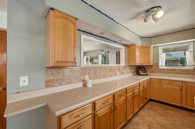 743 Lee Street, Barboursville, WV 25504