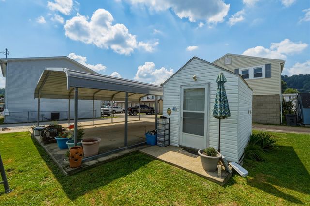 743 Lee Street, Barboursville, WV 25504