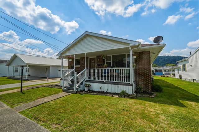 743 Lee Street, Barboursville, WV 25504