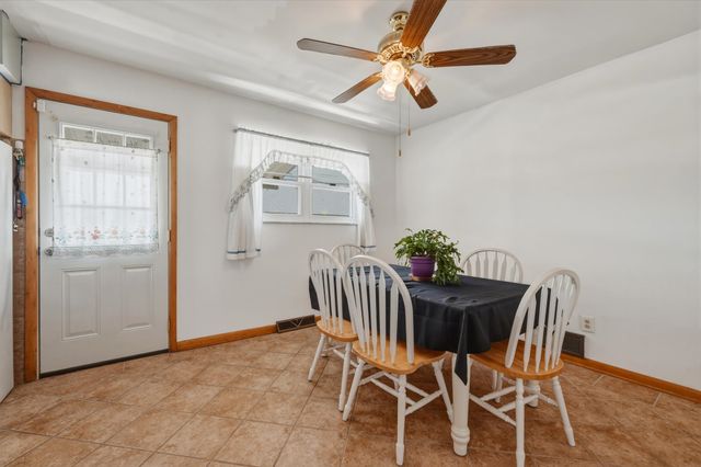 743 Lee Street, Barboursville, WV 25504
