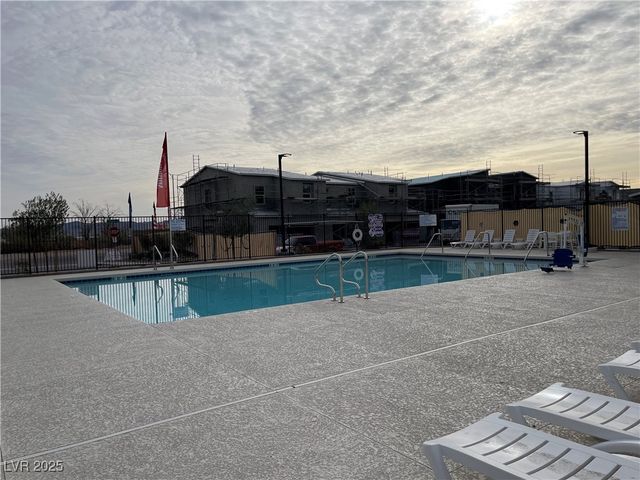 5000 Hunter Mesa Avenue, Las Vegas, NV 89139