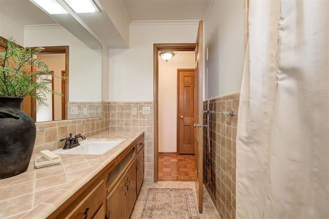 2606 NW 67th Street, Oklahoma City, OK 73116