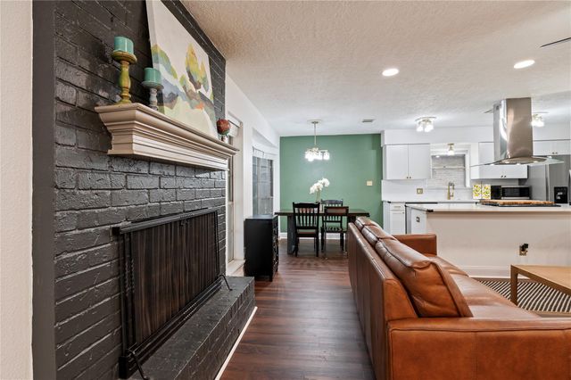 5110 Tashkent Drive, Friendswood, TX 77546