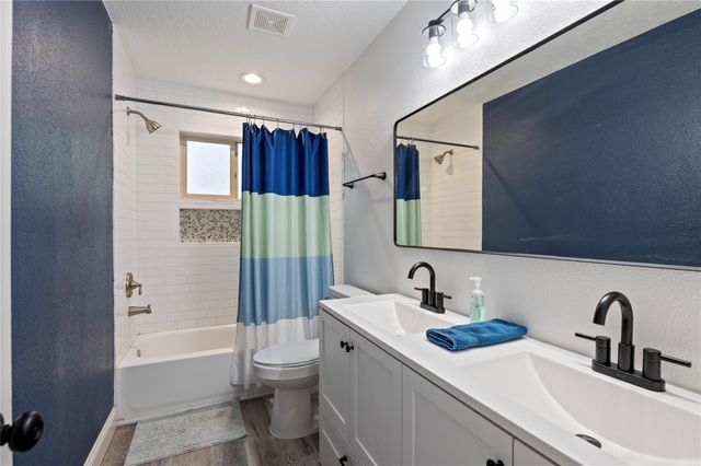 5110 Tashkent Drive, Friendswood, TX 77546