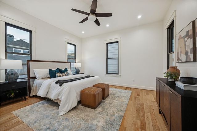 638 Harvard Street, Houston, TX 77007