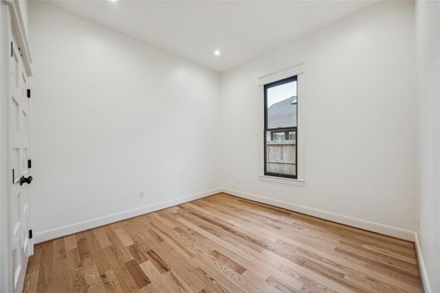 638 Harvard Street, Houston, TX 77007