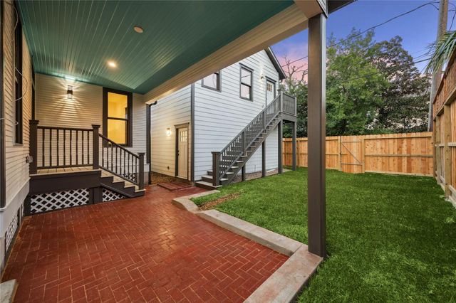 638 Harvard Street, Houston, TX 77007
