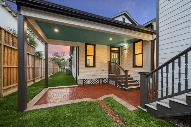 638 Harvard Street, Houston, TX 77007