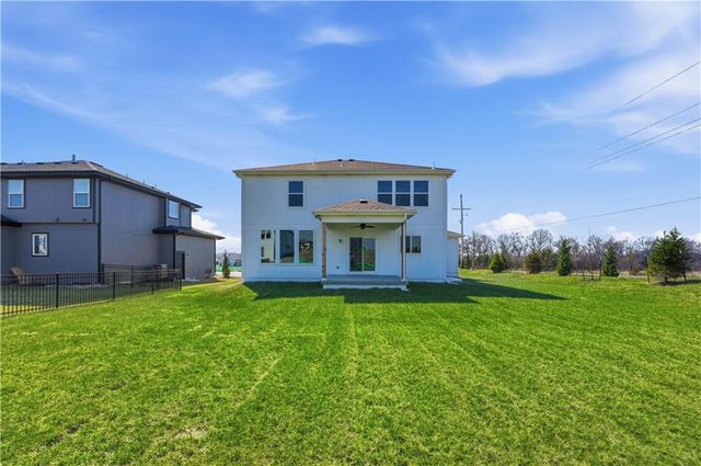 13458 W 179th Terrace, Overland Park, KS 66013