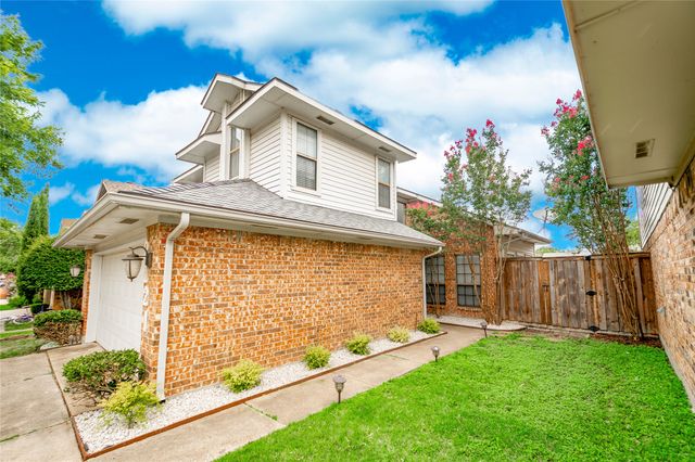 2121 Stradivarius Lane, Carrollton, TX 75007