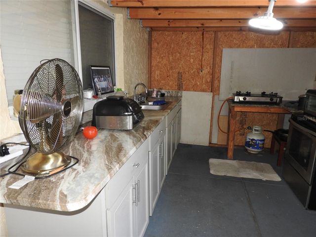 1324 VIKING DRIVE, Holiday, FL 34691