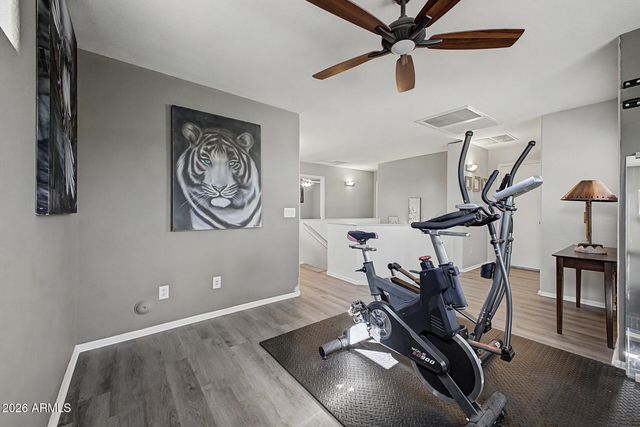 2532 W STRAIGHT ARROW Lane, Phoenix, AZ 85085