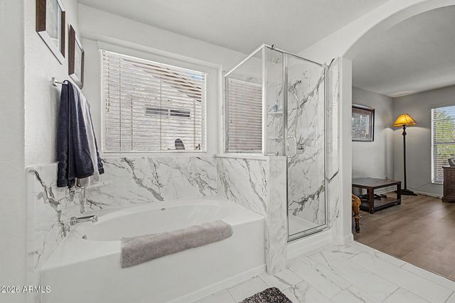 2532 W STRAIGHT ARROW Lane, Phoenix, AZ 85085