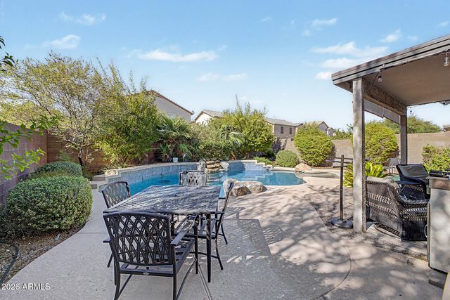 2532 W STRAIGHT ARROW Lane, Phoenix, AZ 85085