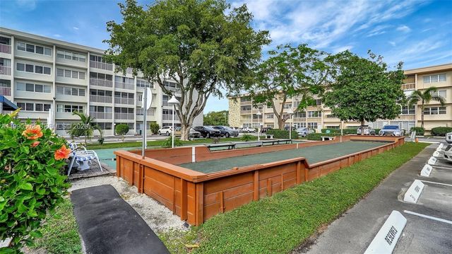 329 SE 3rd Street 502T, Hallandale Beach, FL 33009