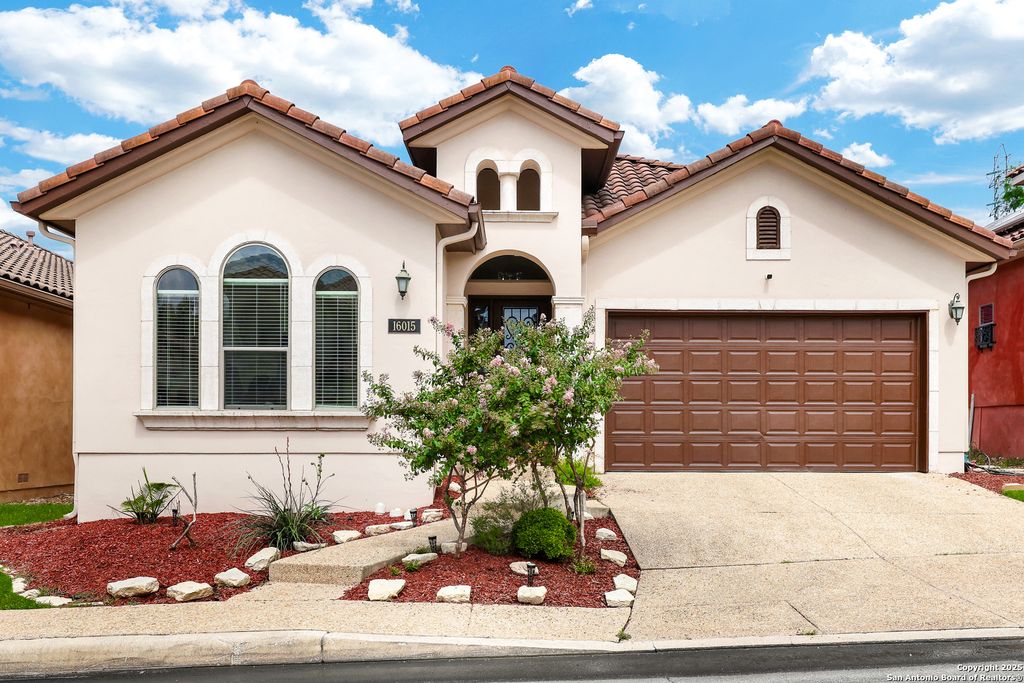 16015 Huebner Bluff, San Antonio, TX 78248