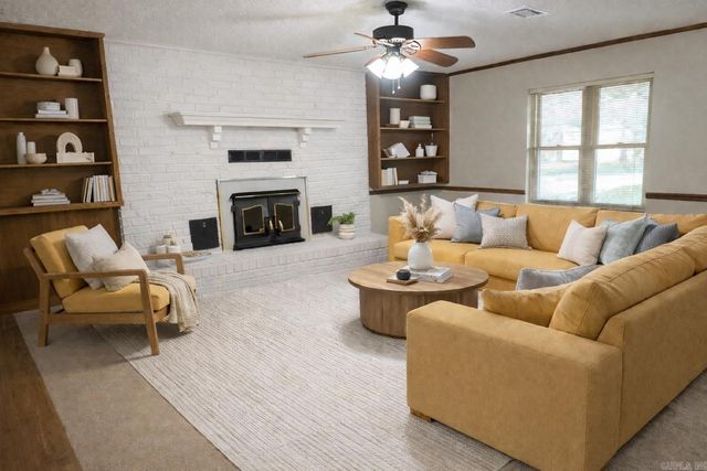 20 Oakbrooke Drive, Sherwood, AR 72120