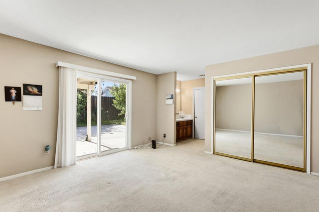 1840 Village Dr, Tracy, CA 95376
