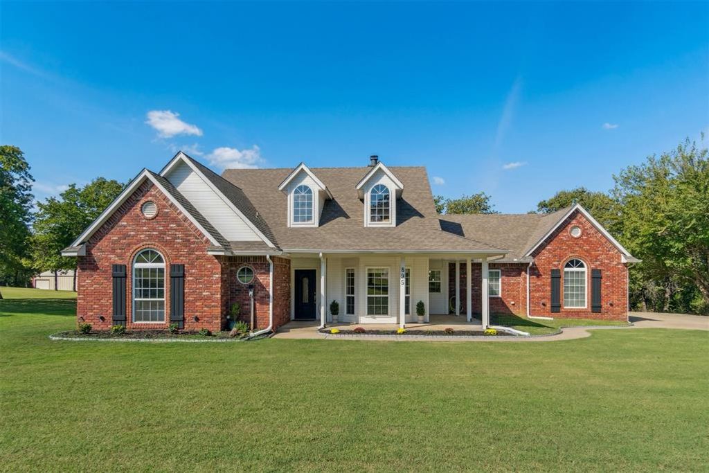 895 Choctaw Vista Drive, Choctaw, OK 73020