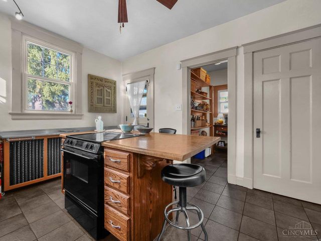 1620 Linden Drive, Cincinnati, OH 45224