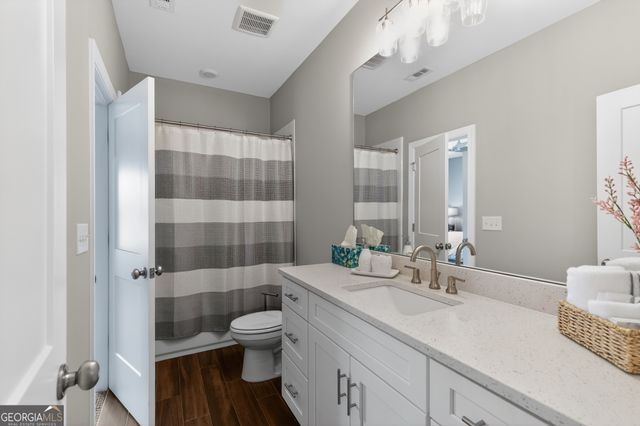 3142 Spinnakers Reach View, Marietta, GA 30064