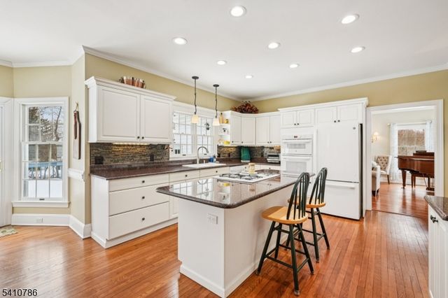 14 Seneca Lake Ter, Sparta Twp., NJ 07871