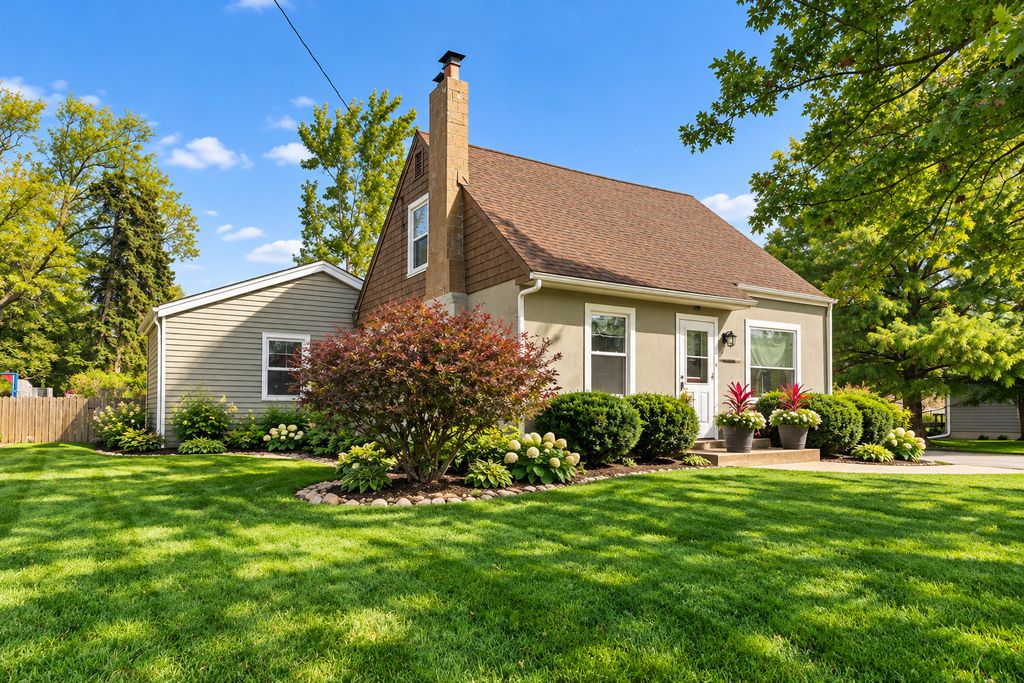 21W335 Fullerton Avenue, Lombard, IL 60148 — photo 2