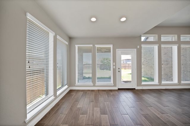 841 Knoxbridge Road, Forney, TX 75126