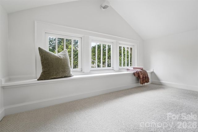 2221 E 8th Street, Charlotte, NC 28204