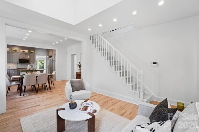 2221 E 8th Street, Charlotte, NC 28204