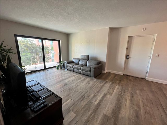 1000 River Reach Drive 320, Fort Lauderdale, FL 33315