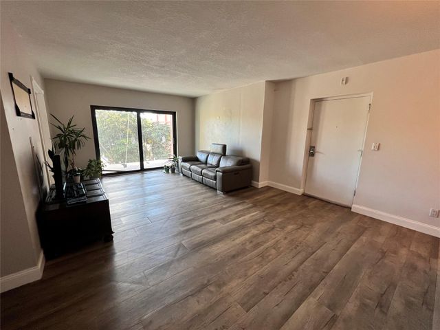 1000 River Reach Drive 320, Fort Lauderdale, FL 33315