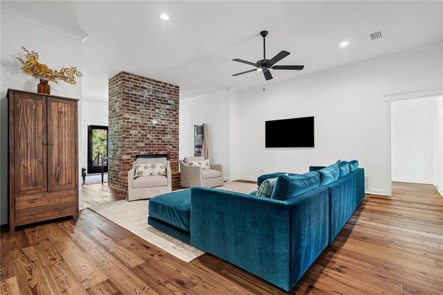 2208 Pine Needle E Drive, Mobile, AL 36609