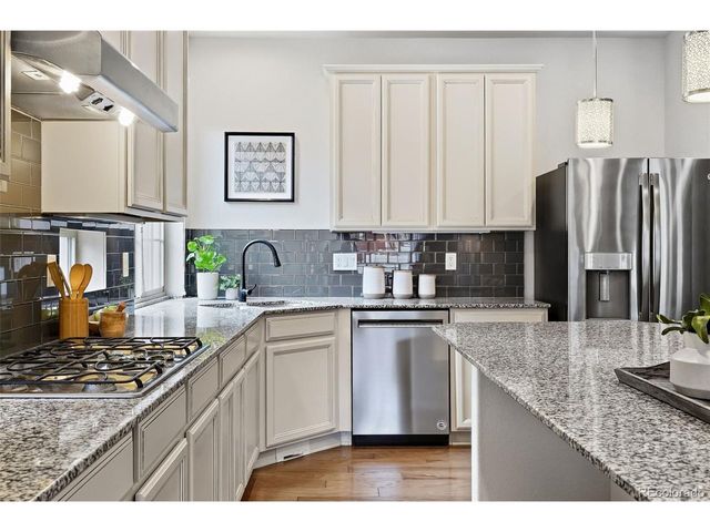 129 Pipit Lake Way, Erie, CO 80516