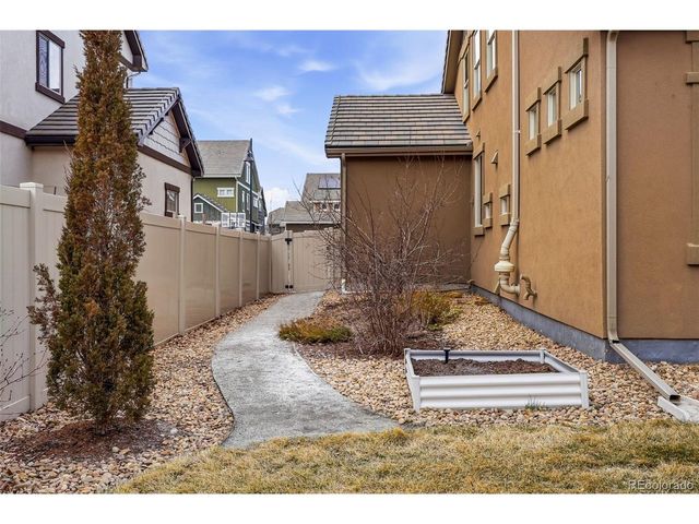 129 Pipit Lake Way, Erie, CO 80516