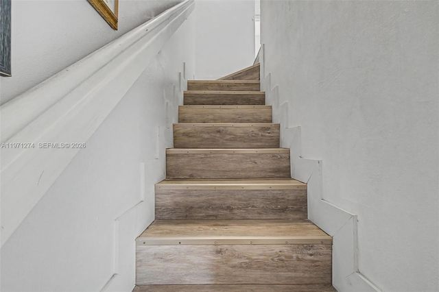 399 NW 72nd Ave 320, Miami, FL 33126