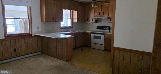 117 HOWARD RD, Stevensville, MD 21666