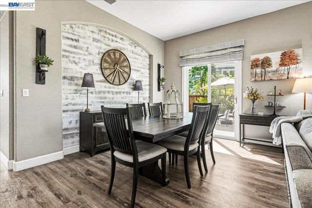 1161 Lexington Way, Livermore, CA 94550