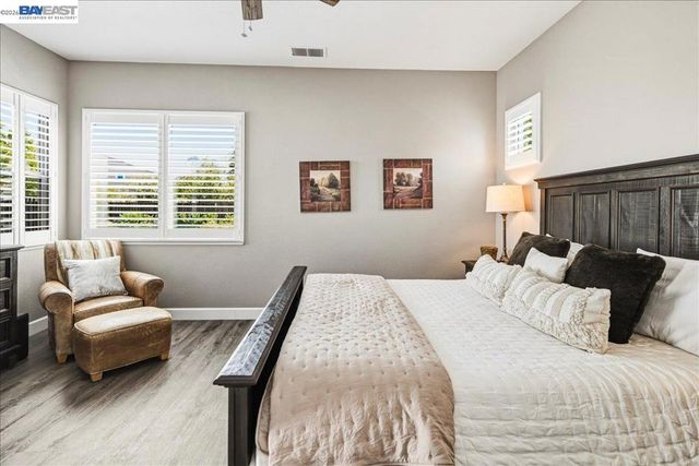 1161 Lexington Way, Livermore, CA 94550