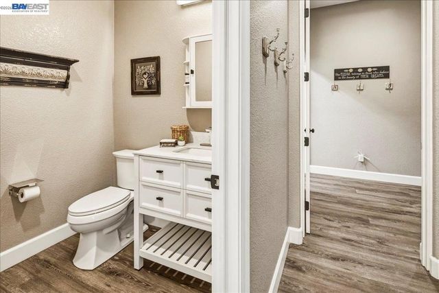 1161 Lexington Way, Livermore, CA 94550