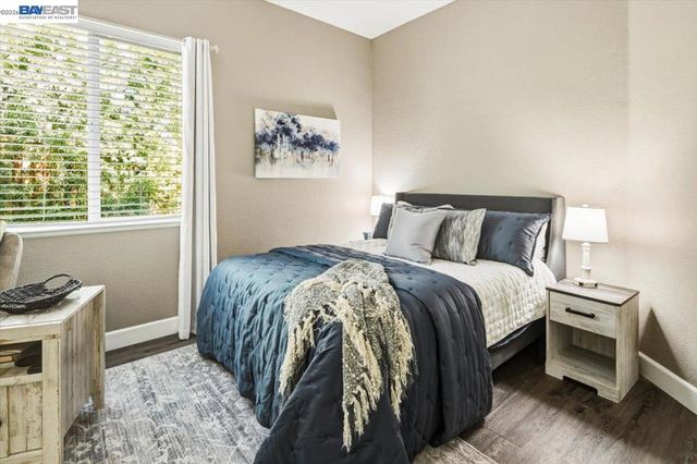 1161 Lexington Way, Livermore, CA 94550